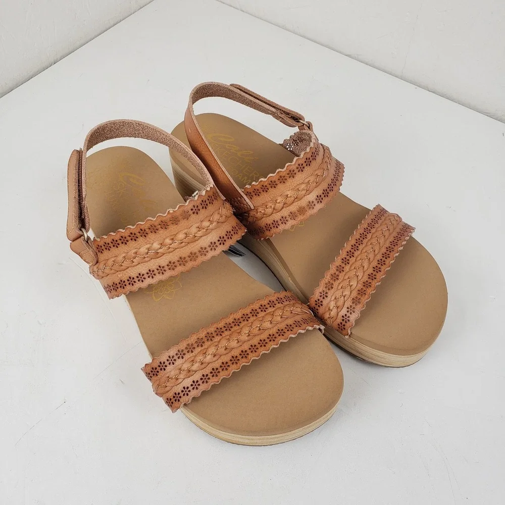 Skechers Women's 8.5 Tan Wedge Sandals Cali Summers Coastal Stroll Luxe Foam